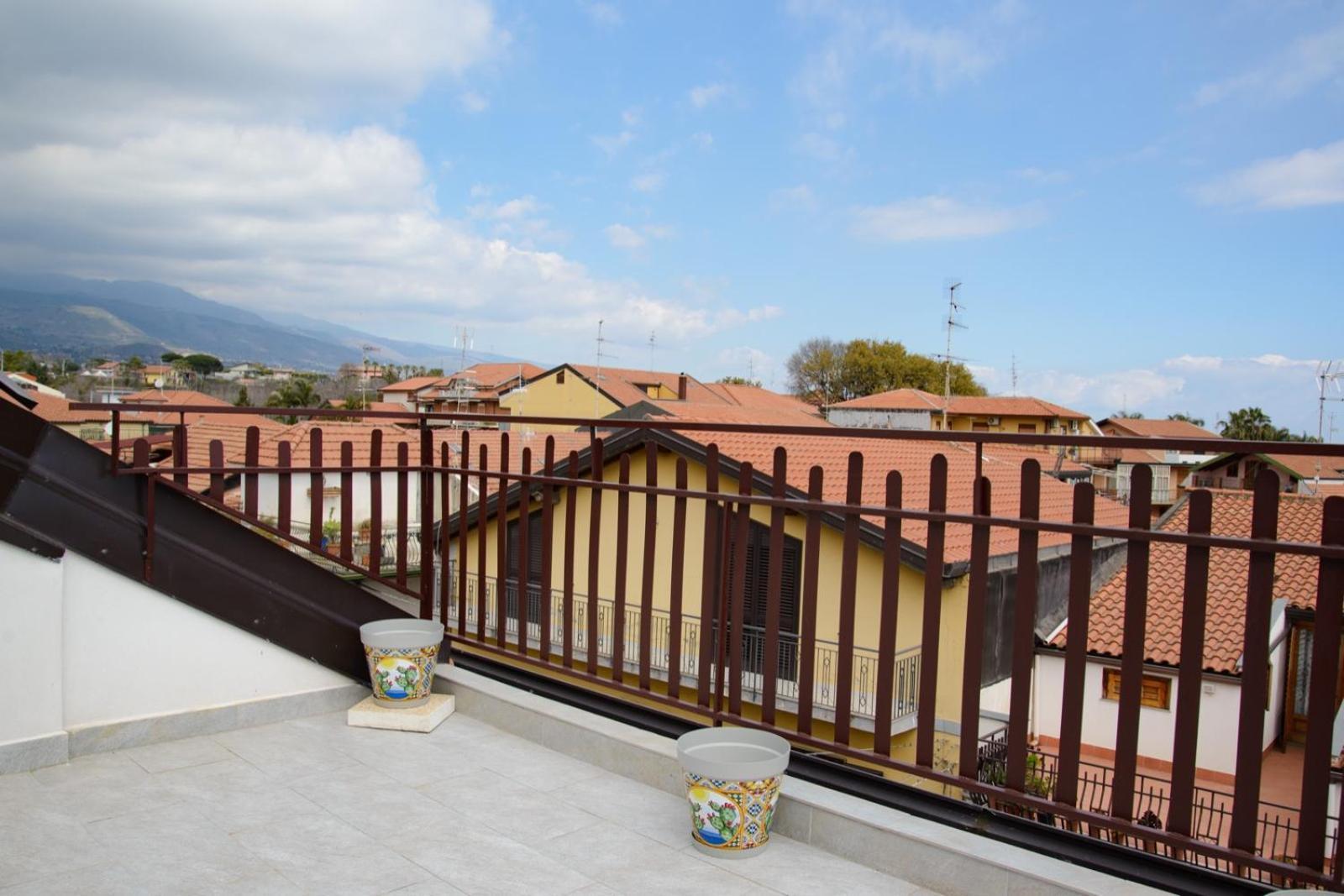 Appartement Il Sole Dell'Etna à Aci SantʼAntonio Extérieur photo